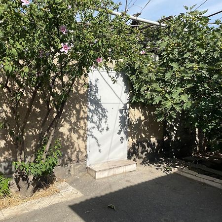 Apartment In The City Center With The Garden Yerevan Exterior foto