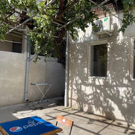 Apartment In The City Center With The Garden Yerevan Exterior foto
